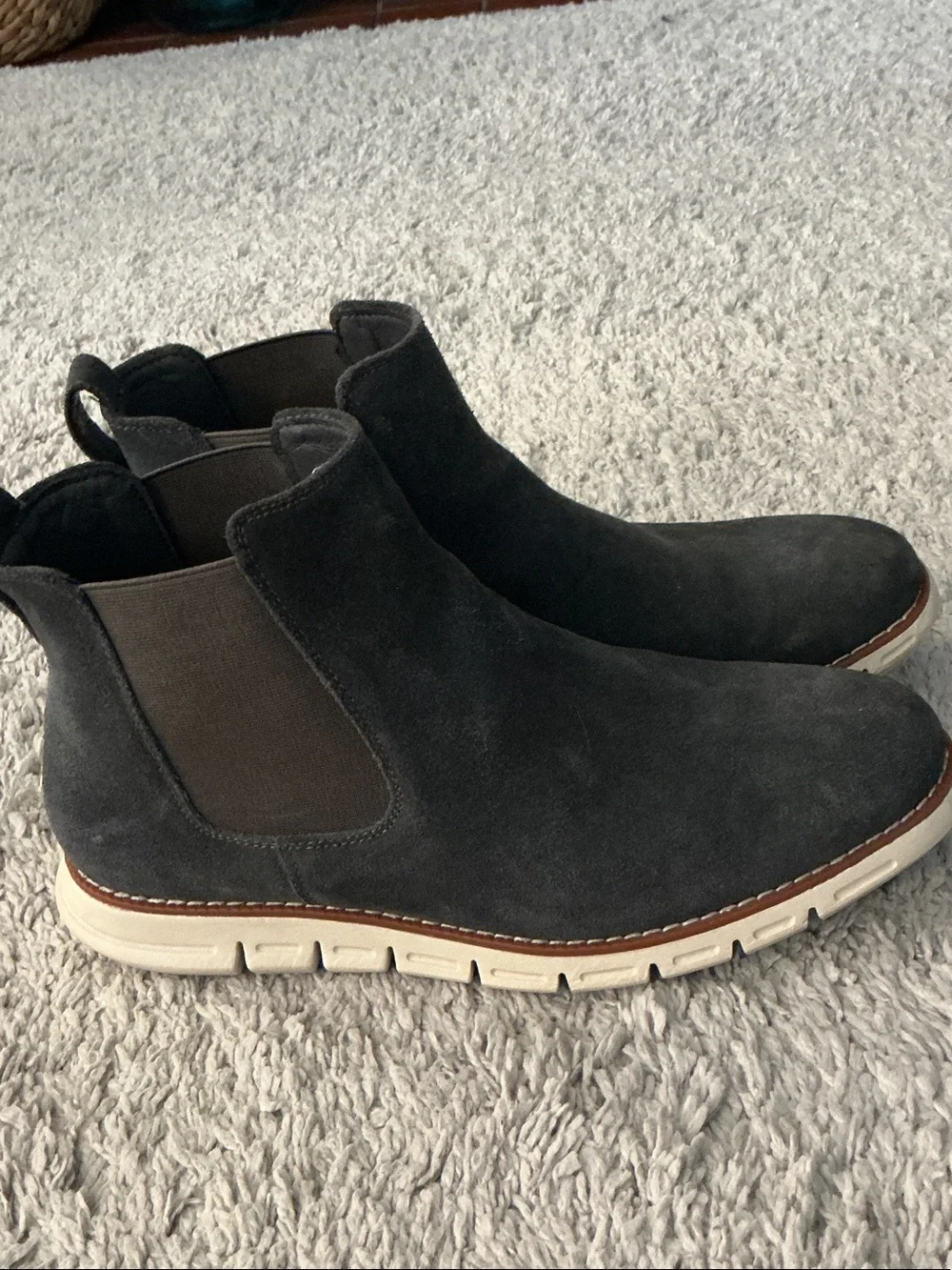 Bruno Marc Suede Chukka Boots grey size 9. Business casual preppy tennis prep